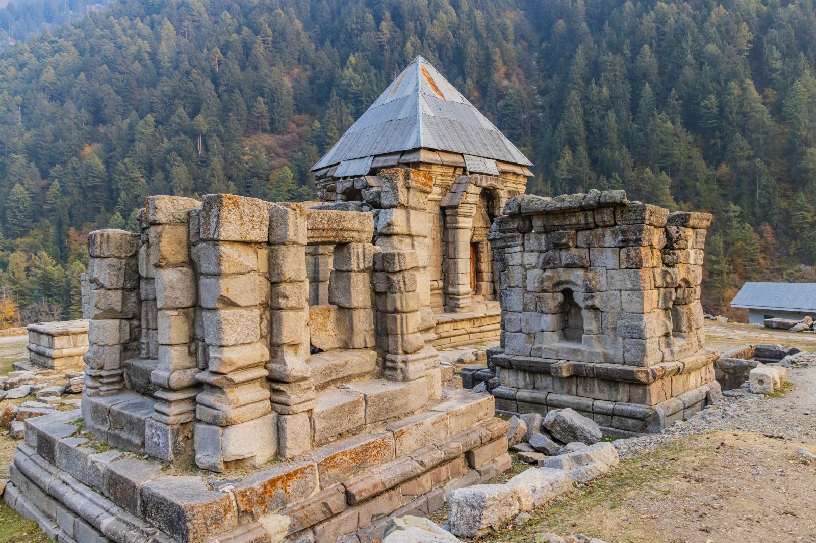 Naranag Temple