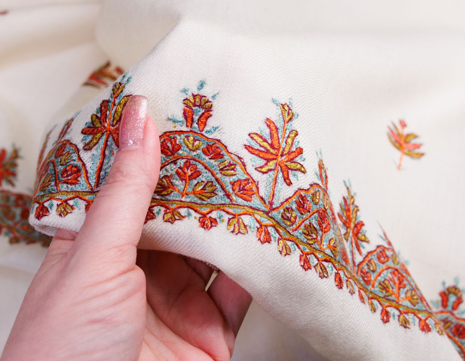 Kashmiri stitch embroidery